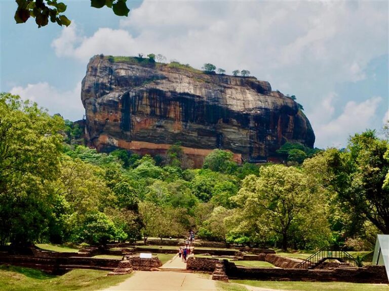 10 Breathtaking Places You Won’t Believe Actually Exist